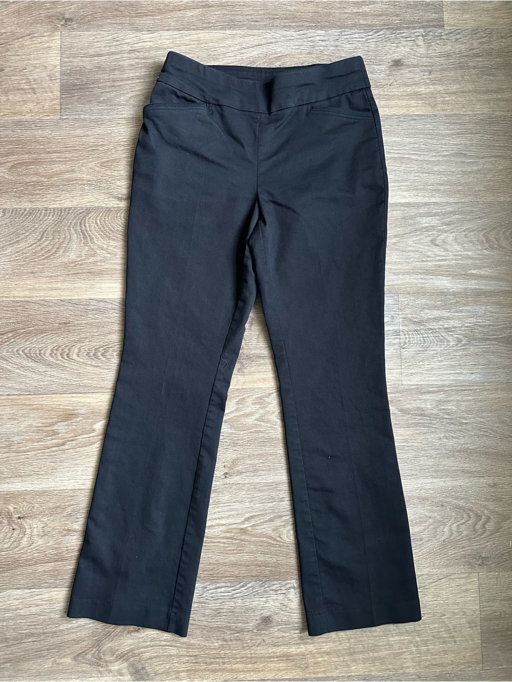 Croft & Barrow Women’s Size 8 Black Effortless Stretch Pull-On Boot Pants